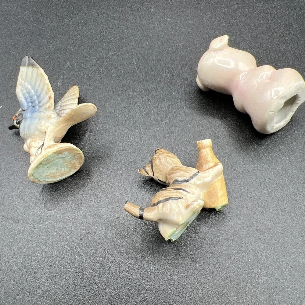 3 Mini Porcelain Figurine Animals Cat Kitten Pig Blue Jay Bird Letterpress Box